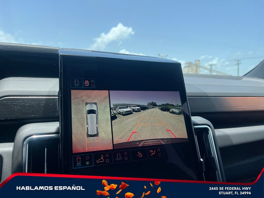 New 2026 GMC Yukon XL Denali w/ Advanced Technology Package AWD/4WD image 32
