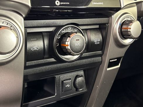 Certified 2020 Toyota 4Runner SR5 RWD image 21