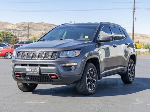 Used 2021 Jeep Compass Trailhawk image 29