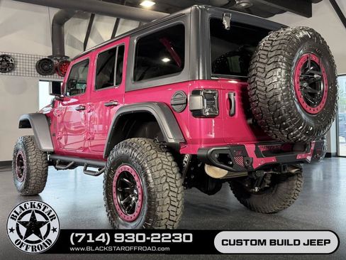 Used 2024 Jeep Wrangler Unlimited AWD/4WD image 10