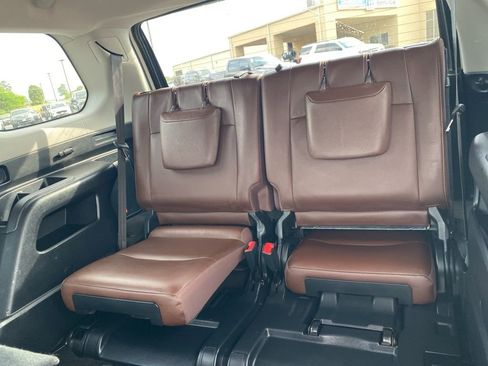 Used 2020 Toyota 4Runner Limited image 40