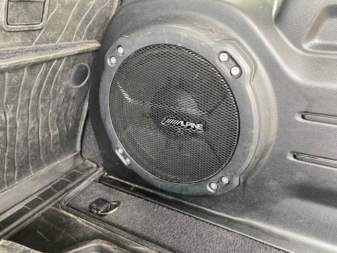 Used 2021 Jeep Wrangler Unlimited Sahara AWD/4WD image 32
