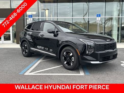Used 2026 Kia Sportage LX w/ LX Convenience Package FWD image 4