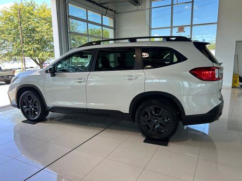 Used 2025 Subaru Ascent Bronze Edition AWD/4WD image 11