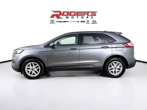 Used 2024 Ford Edge SEL image 4