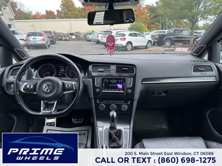 Used 2015 Volkswagen GTI SE w/ Lighting Package (SEL) FWD image 18