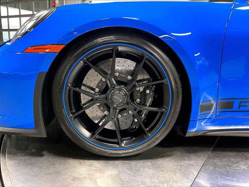 Used 2022 Porsche 911 GT3 image 14