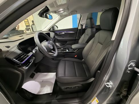 Used 2025 Buick Envision Preferred AWD/4WD image 10