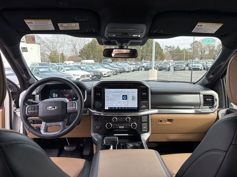 Used 2023 Ford F150 Lariat w/ Equipment Group 502A High image 19