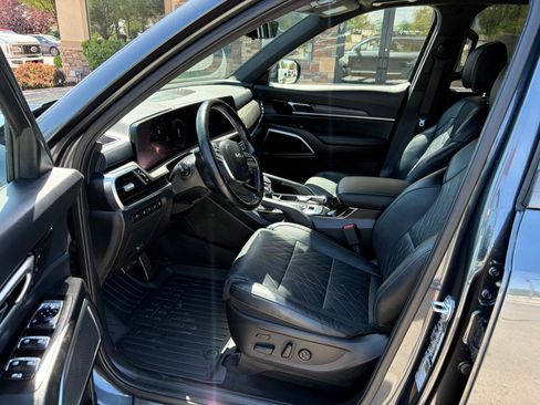 Used 2023 Kia Telluride SX Prestige X-Line AWD/4WD image 4