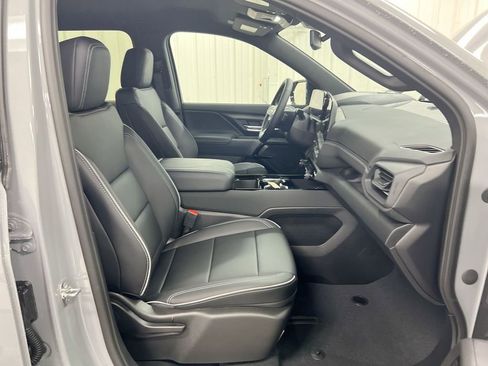 New 2026 Chevrolet Silverado EV LT image 22