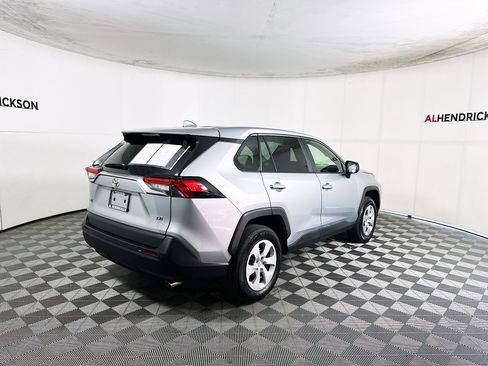 Used 2025 Toyota RAV4 LE image 3
