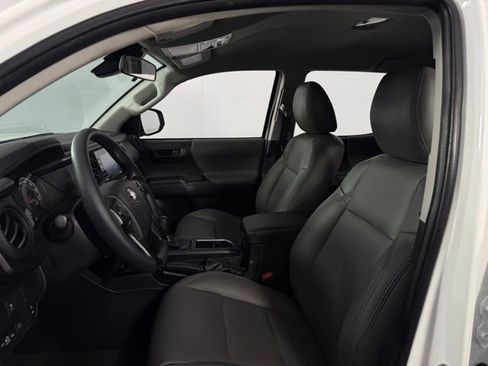 Used 2023 Toyota Tacoma SR image 14