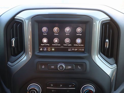 Used 2024 Chevrolet Silverado 2500 Custom w/ Custom Convenience Package image 11