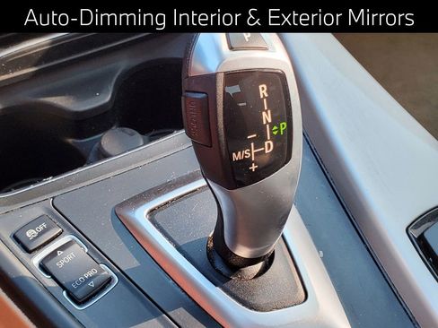 Used 2016 BMW 320i Sedan image 26