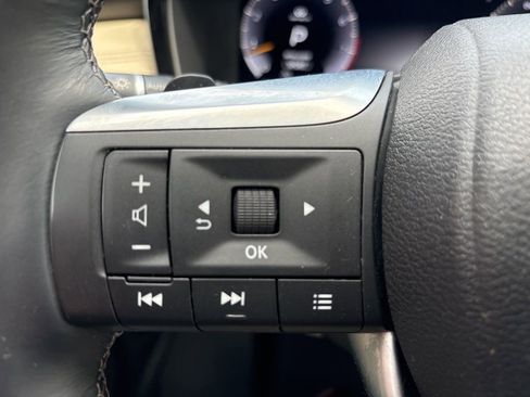 Used 2023 INFINITI QX60 Sensory w/ Cargo Package image 41