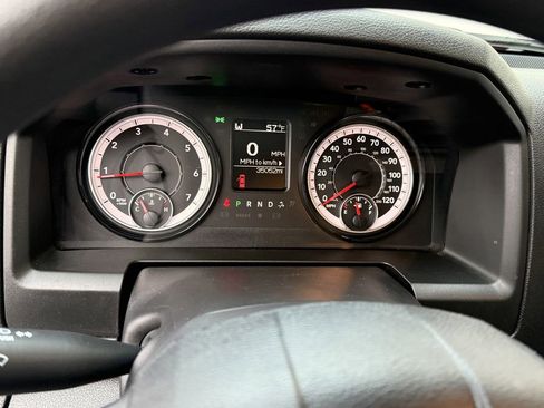 Used 2024 RAM 1500 Classic SLT image 17