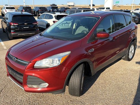Used 2014 Ford Escape SE FWD image 7