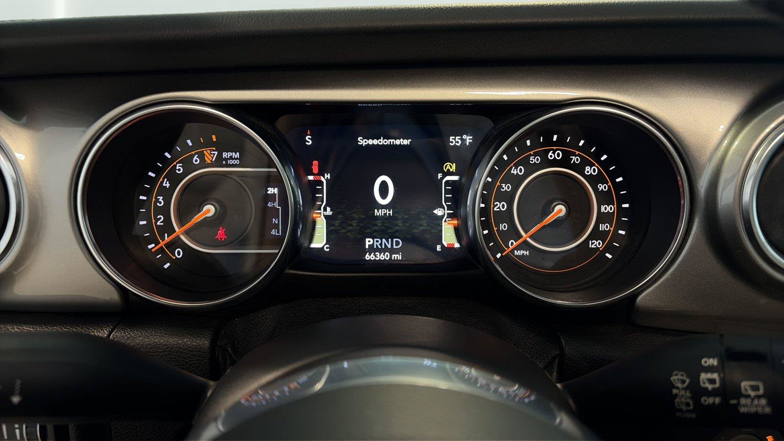 Used 2019 Jeep Wrangler Unlimited Sahara w/ Safety Group AWD/4WD image 13