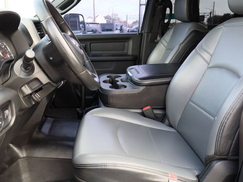 Used 2022 RAM 2500 Tradesman image 22