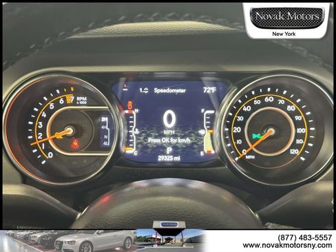 Used 2022 Jeep Gladiator Sport AWD/4WD image 19