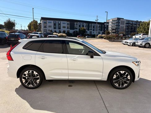 Used 2026 Volvo XC60 B5 Plus w/ Protection Package Premier image 8