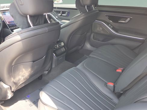 Used 2023 Mercedes-Benz S 500 4MATIC image 11