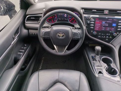 Used 2018 Toyota Camry XSE w/ Audio Package FWD image 16