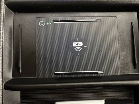 Used 2025 Honda Odyssey Elite image 40