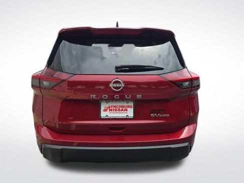 Used 2024 Nissan Rogue SV w/ SV Premium Package AWD/4WD image 4