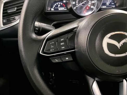Used 2017 MAZDA MAZDA3 Sport w/ Preferred Equipment Package image 22