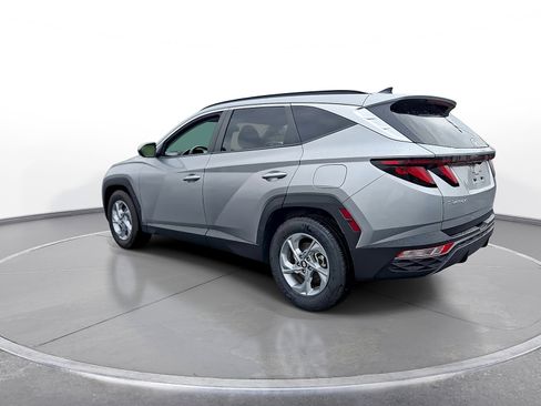 Used 2024 Hyundai Tucson SEL FWD image 6
