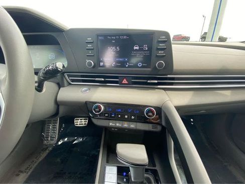 Used 2026 Hyundai Elantra Sport FWD image 26