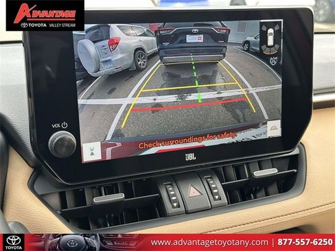 Used 2024 Toyota RAV4 XLE Premium image 33