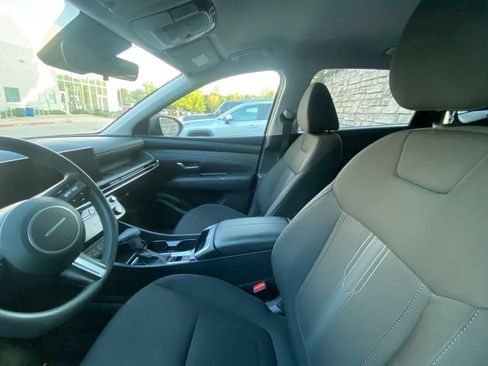 Used 2025 Hyundai Tucson SEL FWD image 6