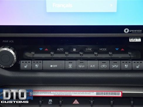 Used 2024 Toyota Tundra Limited image 29