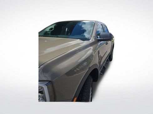 Used 2025 Ford Ranger XL RWD image 6