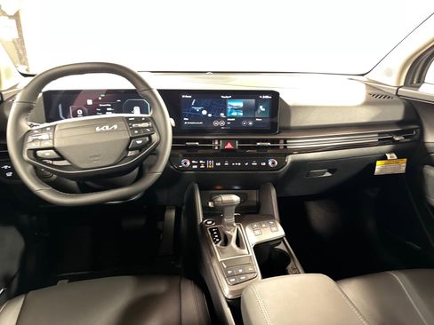 New 2026 Kia Sportage SX AWD/4WD image 4