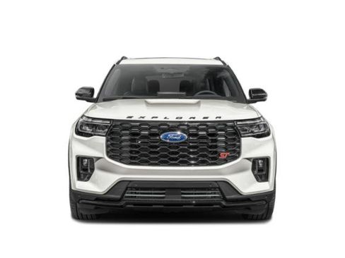 Used 2025 Ford Explorer ST AWD/4WD image 7