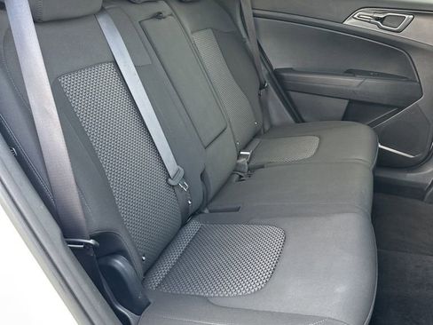 Used 2024 Kia Sportage LX image 14