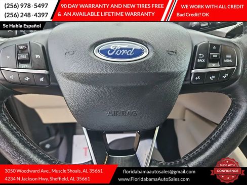 Used 2020 Ford Escape SEL image 15