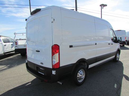 Used 2023 Ford Transit 250 Medium Roof AWD image 6