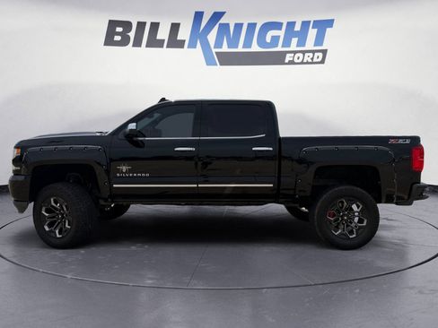 Used 2017 Chevrolet Silverado 1500 LTZ Z71 w/ LTZ Plus Package AWD/4WD image 2