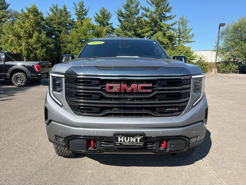 Used 2023 GMC Sierra 1500 AT4 w/ Technology Package AWD/4WD image 2