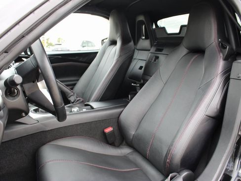 Used 2018 MAZDA MX-5 Miata Grand Touring image 10