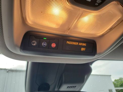 Certified 2024 Chevrolet TrailBlazer LT w/ LT Cold Weather Package AWD/4WD image 26