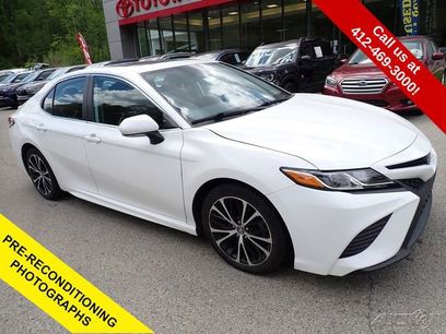 Used 2020 Toyota Camry SE w/ Convenience Package