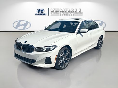 Used 2024 BMW 330i xDrive Sedan w/ Convenience Package AWD/4WD image 3
