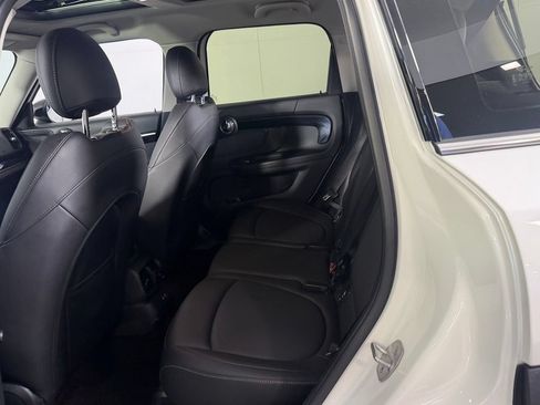 Used 2024 MINI Cooper Countryman S w/ Premium Package FWD image 25