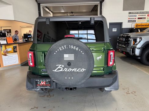 Used 2023 Ford Bronco Outer Banks AWD/4WD image 6